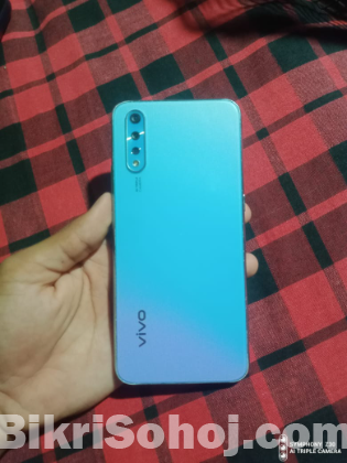 Vivo s1